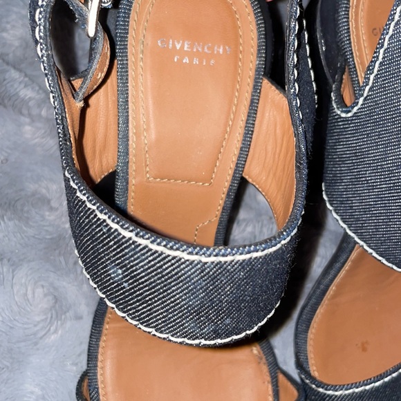 Givenchy sandal with block heel - Picture 4 of 7